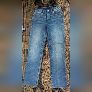 BLANK  NYC Silent. Jeans with raw hem NWT size 25